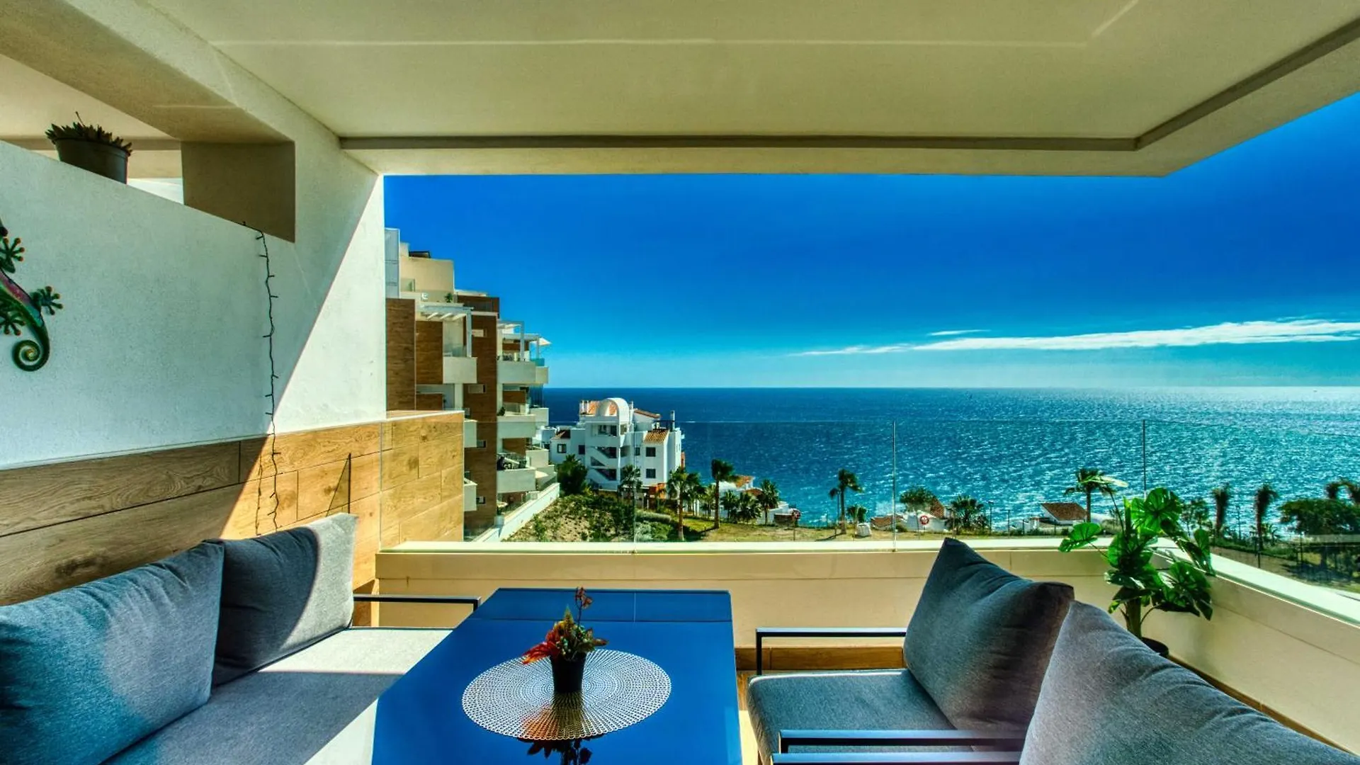 South Facing Sea Views Isea Apartment Torrox